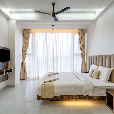 Hotel Darshan Executive Tuljapur Экстерьер фото