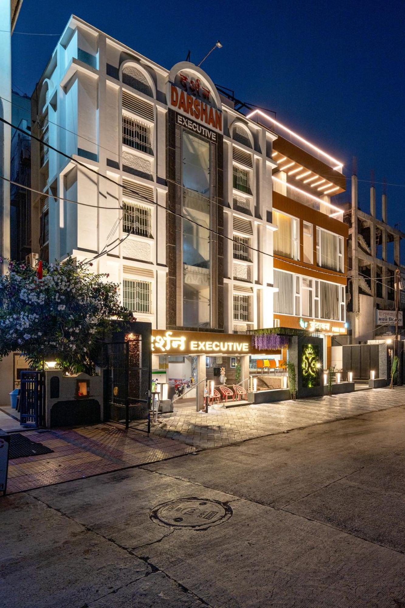 Hotel Darshan Executive Tuljapur Экстерьер фото
