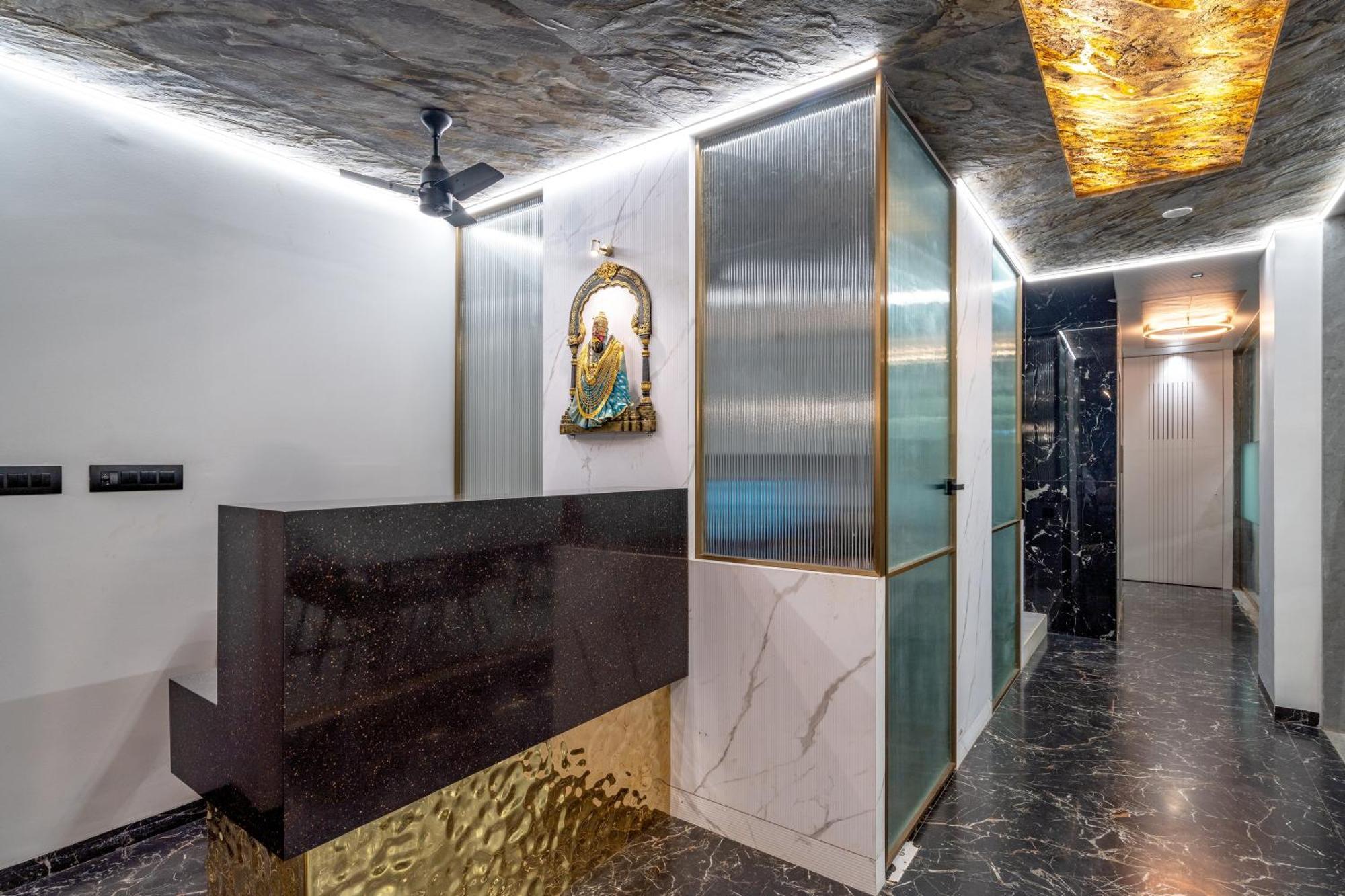 Hotel Darshan Executive Tuljapur Экстерьер фото